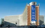 "Стіна дронів" на сході ЄС: Угорщину та Словаччину не запросили на нараду