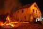 Россияне ударили по Запорожью фугасными бомбами: разрушены жилые дома (фото, видео)