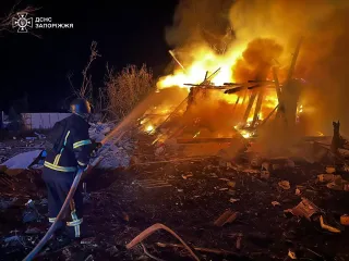 ВС РФ массированно атаковали Украину: есть погибшие и разрушения, задерживаются поезда (фото)