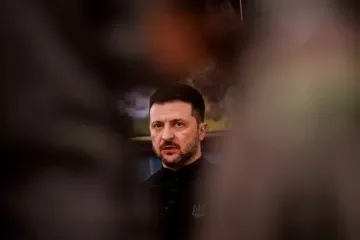 Запад опасается, что Зеленский хочет монополизировать власть — Politico