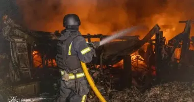 Ночная атака дронов на Харьковщину: вспыхнули пожары, есть пострадавшие
