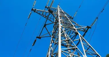 Нічна атака на Харків: через удар по енергооб’єкту є проблеми зі світлом
