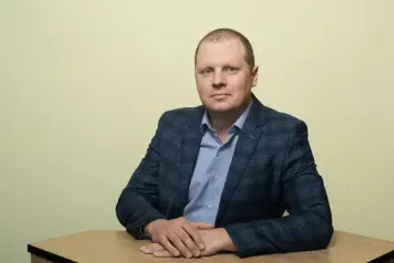 Колишній податківець із Дніпра В'ячеслав Петерс оформив на дружину нерухомість за мільйони гривень