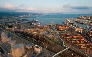 Ukrainian drones halt operations at two Russian oil ports on Black Sea – Bloomberg