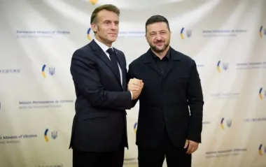 Посилення ППО, санкції, заморожені активи РФ: про що говорили Зеленський і Макрон