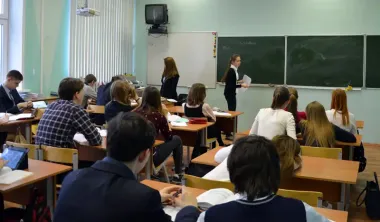 Сколько зарабатывают частные университеты и школы в Украине: рейтинг доходов
