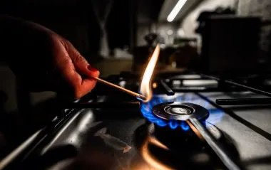 Кабмін заборонив відключати світло і газ боржникам, але не всім