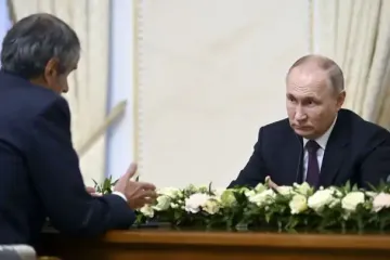 Гендиректор МАГАТЕ зустрівся з диктатором Путіним