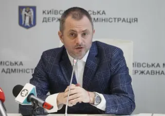Максим Бахматов публічно накинувся на жінку, а тепер ще просить премію понад 100 тис. грн.