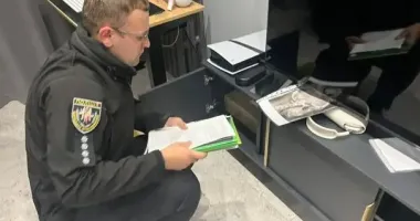 Міжнародна кіберсхема: шахраї вкрали понад $1,5 млн із держустанови США