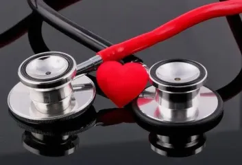 Кардіолог назвав маловідомі ознаки, що можуть вказувати на проблеми із серцем