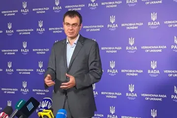 Журналіст розповів, за які гроші родина Гетманцева могла купити квартиру у Франції