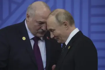 "Обеспокоенные выживанием": Лукашенко сказал, о чем говорил с Путиным в Кремле