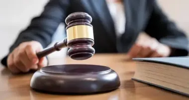 У Китаї ексміністра засудили до смертної кари