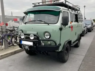 Бійці ГУР знищили "буханку" та військових РФ у Мелітополі: деталі операції