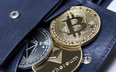 Семья запорожских прокуроров Бреславских прячет доходы в акциях, криптовалюте и недвижимости, оформленной на родственников