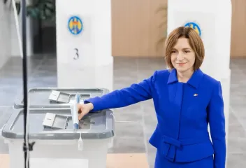 Вибори в Молдові. Партія Санду отримала понад 50% голосів