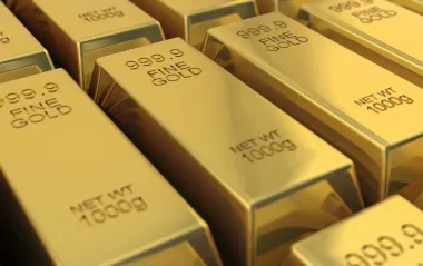 Цены на золото впервые превысили 3800 долларов