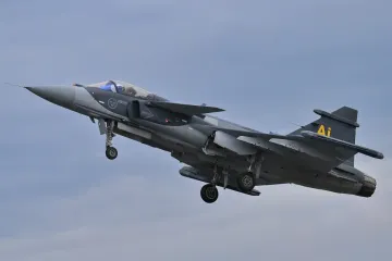 Украина впервые получит многоцелевые истребители Gripen: что о них известно
