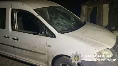 Россияне повредили дом и автомобиль в Киевской области: пострадала женщина