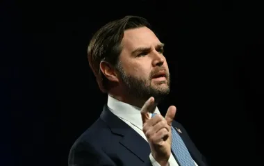 Вэнс предрек шатдаун в США после неудачной встречи Трампа с демократами