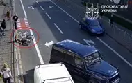 В Киеве водитель Mercedes избил велосипедиста до потери сознания