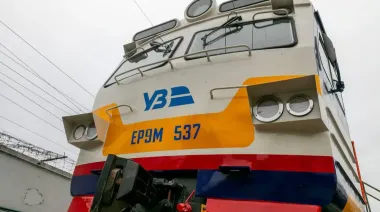 На Черниговщине возобновили работу железной дороги после обстрела РФ: несколько поездов задерживаются