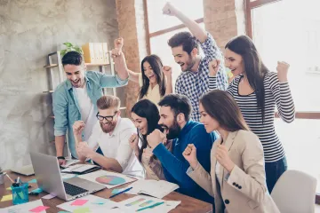 Доходы превышают расходы: сколько платят разработчикам игр в Украине (инфографика)