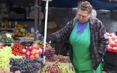 Ковтай чи випльовуй? Вся правда про виноградні кісточки, яку українці мають знати цієї осені