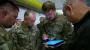 Сирський вчергове зʼїздив на Добропільський напрямок і заявив, що Сили оборони розсікли ворожий виступ