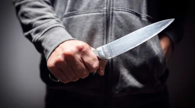 У Кривому Розі чоловік поранив ножем двох співробітників ТЦК під час перевірки документів