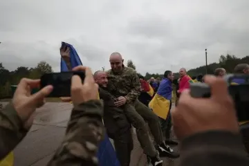 "Считал каждый день": освобожденный из плена украинский защитник рассказал о тяжелейшей боли
