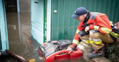 Третя доба ліквідації наслідків негоди в Одесі: рятувальники працюють цілодобово