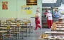 Школа или приют для собак? Украинцев взбесили "тюремные" тарелки в школьной столовой