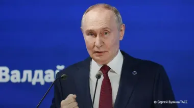 Путин заявил, что следит за "милитаризацией Европы" и в случае угрозы "ответ не заставит ждать"