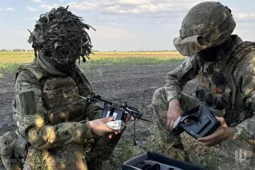 Операторы дронов ВСУ стали приоритетной целью для ВС РФ: бойцы рассказали детали