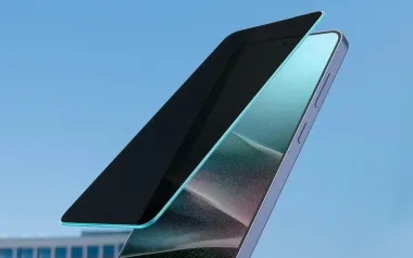 Никто не подсмотрит: Samsung придумала, как защитить экран от посторонних глаз (фото)