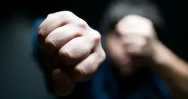 На Закарпатті 14-річний підліток побив 20-річного хлопця