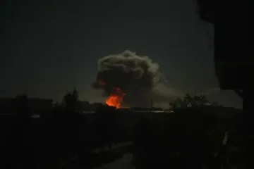 Вночі ЗСУ атакували важливі цілі Росії: найбільший НПЗ, ракетний корабель і командний пункт