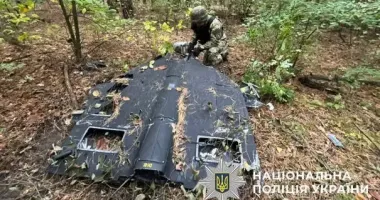У Дарницькому районі Києва виявили уламки ворожого безпілотника з нездетонованою вибухівкою