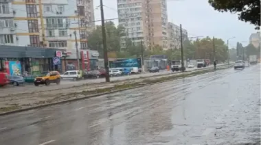 Власти Одессы предупредили о "значительном дожде" в субботу