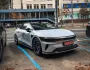 В Украине появился недорогой семейный электрокар Zeekr с запасом хода более 800 км (фото)