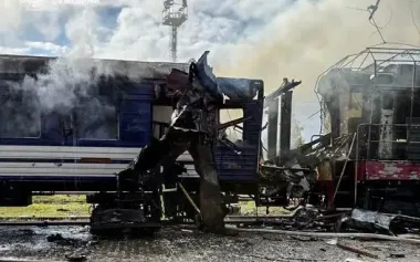 Consequences of Russian Federation’s strike on railway station in Shostka. VIDEO+PHOTOS