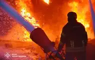 Зеленский поблагодарил спасателей за оперативную работу