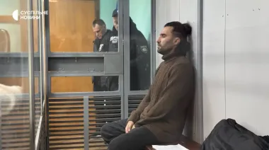 Водія, який побив велосипедиста у Києві, взяли під варту