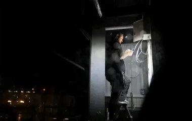 Часу зі світлом більше? Як змінилися графіки відключень на Чернігівщині
