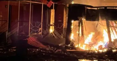 На Донеччині через обстріл знищене відділення "Нової пошти": згоріли посилки на понад 1 млн грн