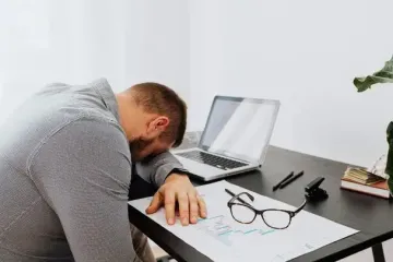 Робота в Україні: кого шукають роботодавці та скільки готові платити