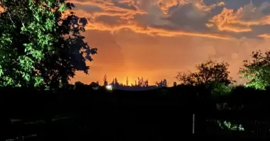 Аэродромы и нефтебаза. В Крыму раздавалась громкая "бавовна" — видео