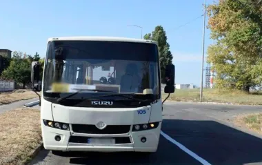 В Киеве водитель бросил боевую гранату в маршрутку, чтобы "напугать" коллегу (фото)